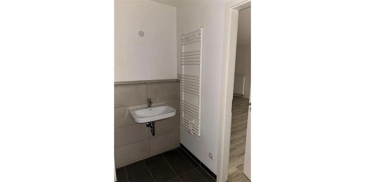 14330.106004AL31-EG 1 zimmer