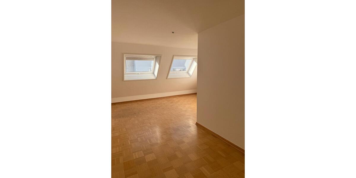 Maisonettenwohnung Köln Rodenkirchen - 3 Zimmer, 102 m&sup2;, 1.375&euro; | Angebot:26367887