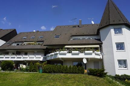 HIER KOMMT MAN GERN HEIM! 4 Zimmer-Wohnung mit Balkon und Garage 4 zimmer