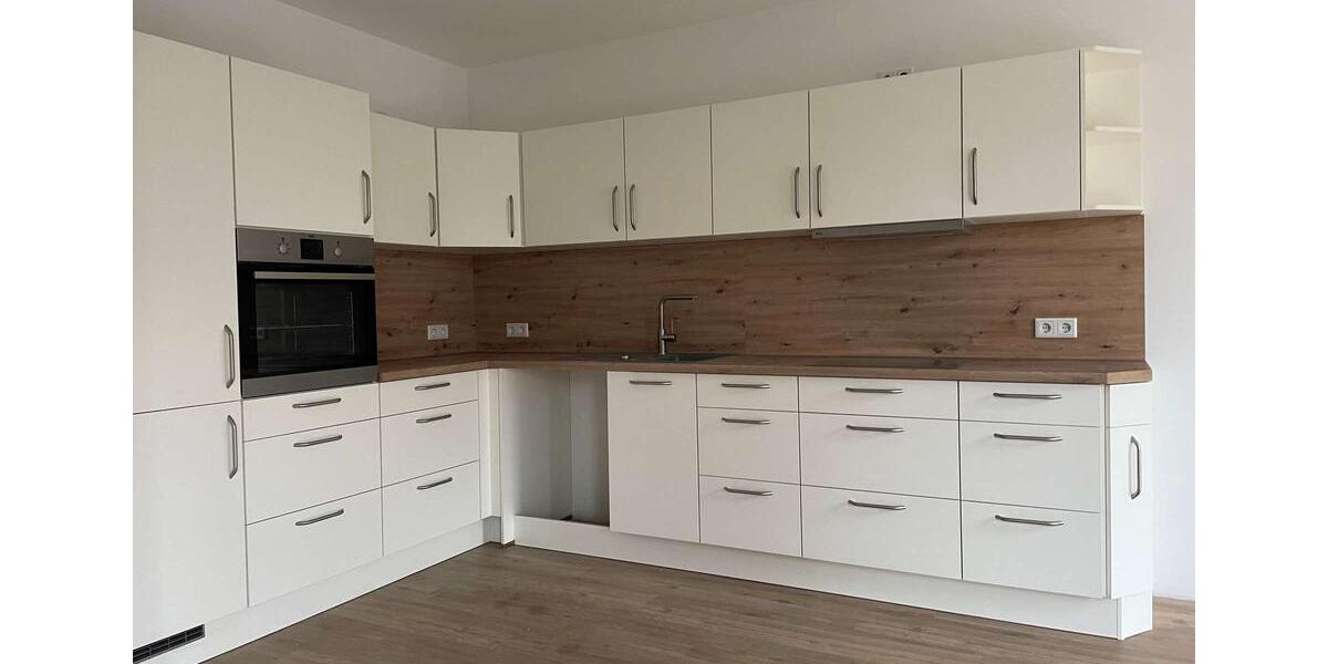 Etagenwohnung Schwerin Gartenstadt - 3 Zimmer, 85 m&sup2;, 1.080&euro; | Angebot:24382433