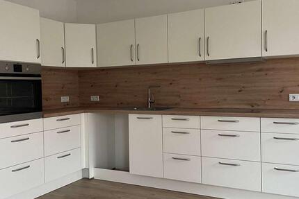 Wohnung Schwerin Gartenstadt - 3 Zimmer, 85 m&sup2;, 1.080&euro; | Angebot:24382433