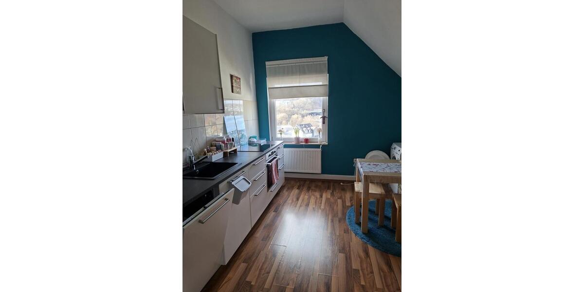 Dachgeschoßwohnung Siegen Weidenau - 3 Zimmer, 100 m&sup2;, 930&euro; | Angebot:25047291