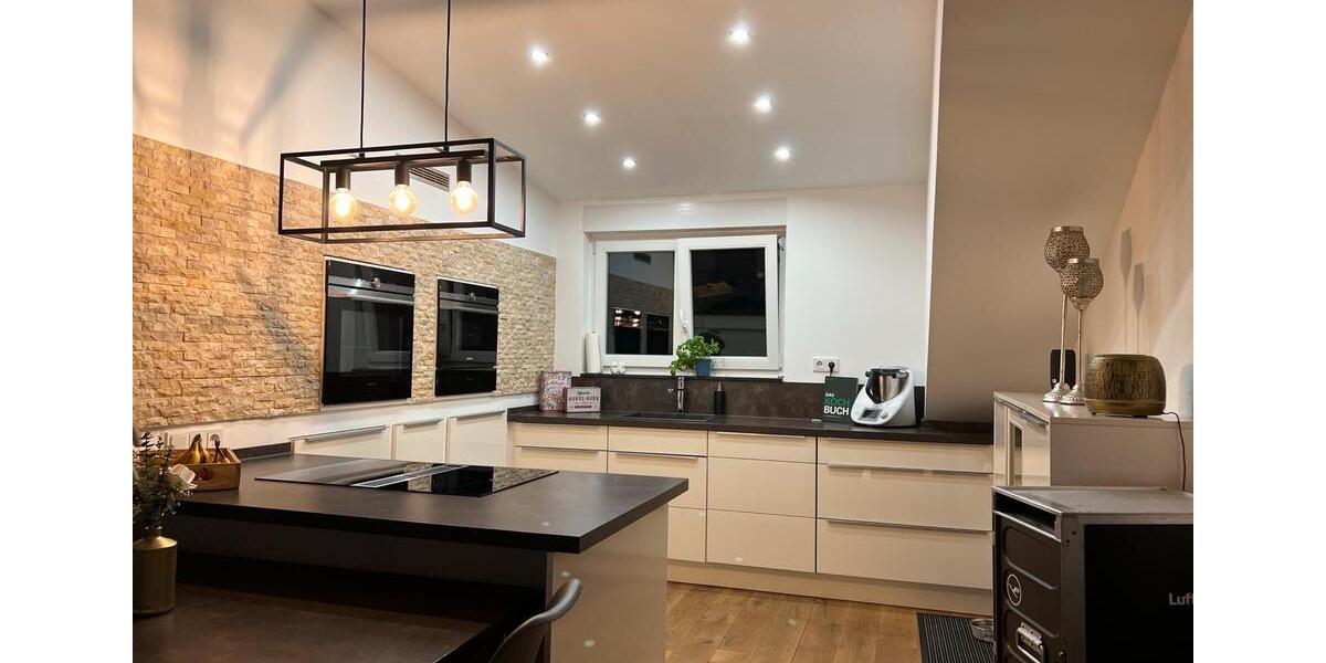 Dachgeschoßwohnung Dornburg - 2.5 Zimmer, 70 m&sup2;, 1.200&euro; | Angebot:26663199