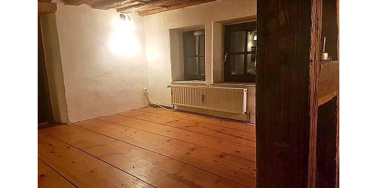 Erdgeschoßwohnung Bechhofen - 4 Zimmer, 145 m&sup2;, 760&euro; | Angebot:26496657