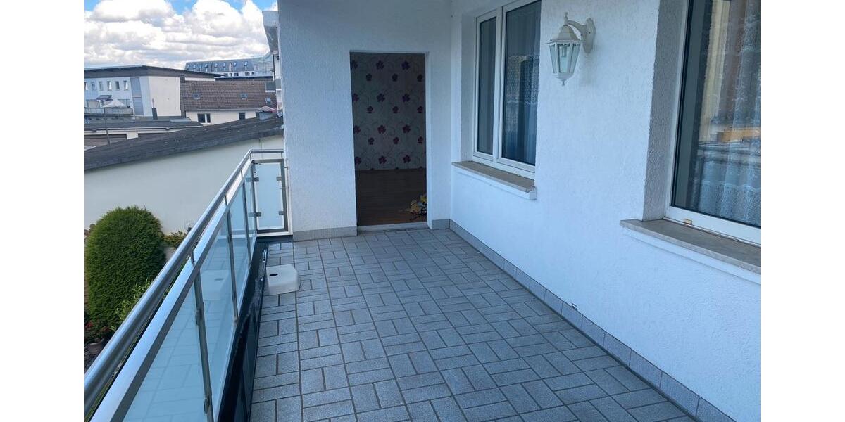 Etagenwohnung Wuppertal Arrenberg - 3 Zimmer, 100 m&sup2;, 950&euro; | Angebot:25960317