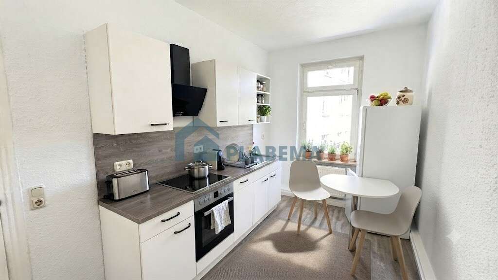 Etagenwohnung Schwerin Schelfstadt - 3 Zimmer, 72 m&sup2;, 1.274&euro; | Angebot:27049873