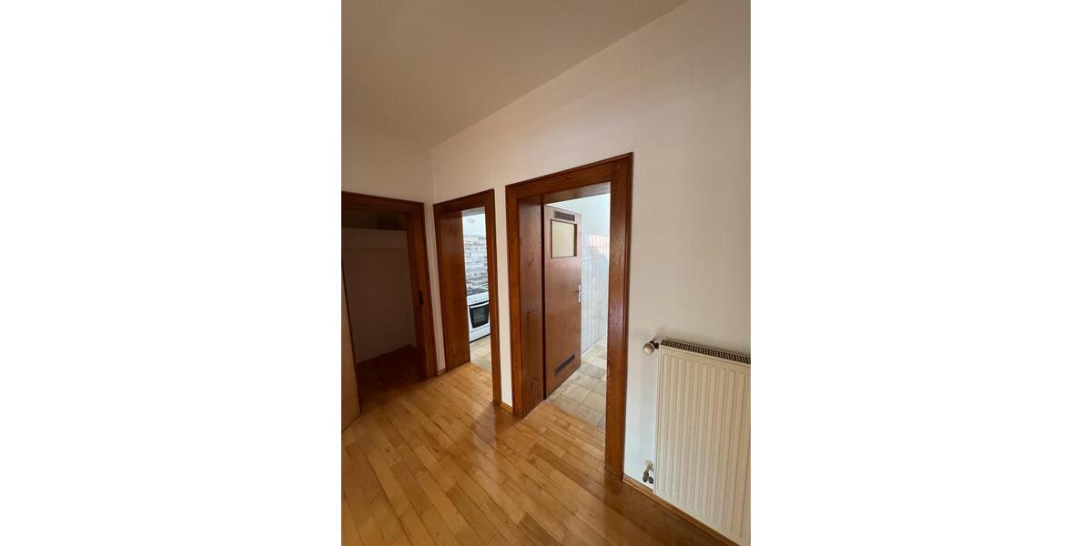 Etagenwohnung Bad Brückenau - 3 Zimmer, 82 m&sup2;, 615&euro; | Angebot:24816660