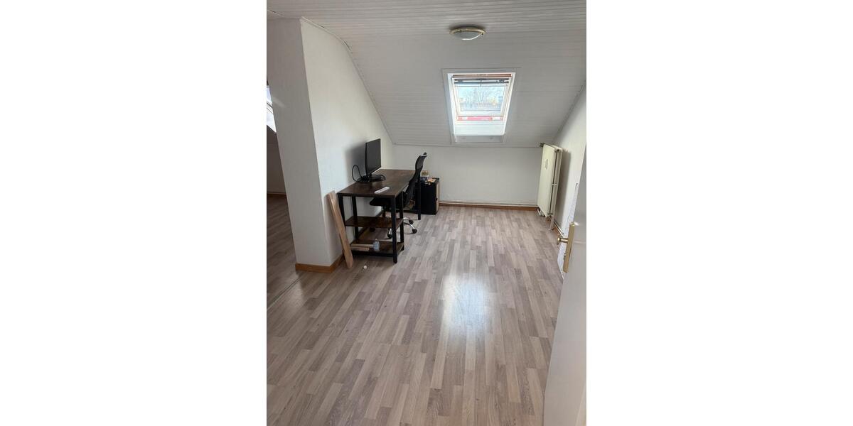 Dachgeschoßwohnung Göttingen Oststadt - 2 Zimmer, 18 m&sup2;, 700&euro; | Angebot:26624870