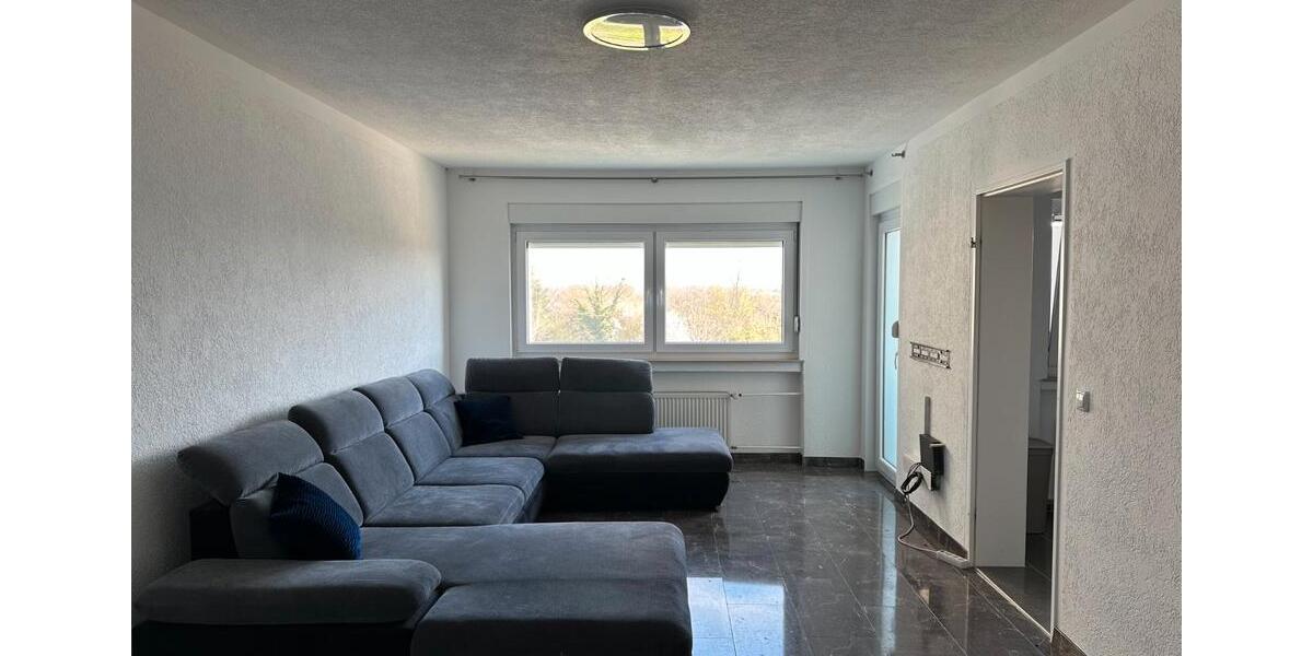 Etagenwohnung Maintal - 2 Zimmer, 70 m&sup2;, 900&euro; | Angebot:25902122