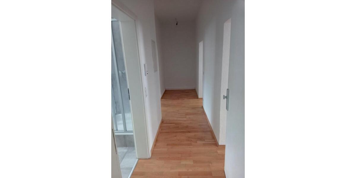 Dachgeschoßwohnung Koblenz - 3 Zimmer, 55 m&sup2;, 700&euro; | Angebot:26249178