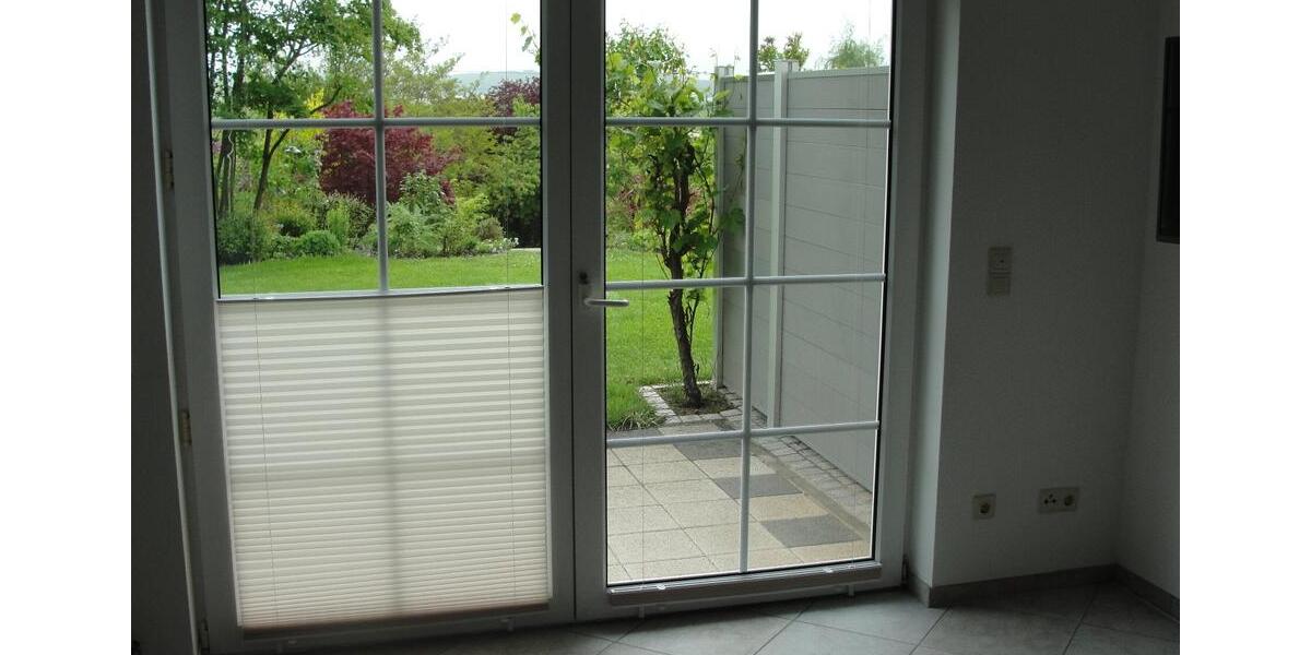 Etagenwohnung Eschwege - 1 Zimmer, 28 m&sup2;, 300&euro; | Angebot:26614039