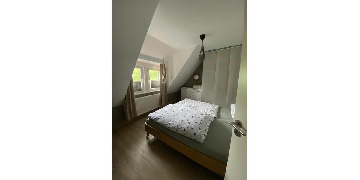 Dachgeschoßwohnung Hameln - 2.5 Zimmer, 44 m&sup2;, 310&euro; | Angebot:26566026