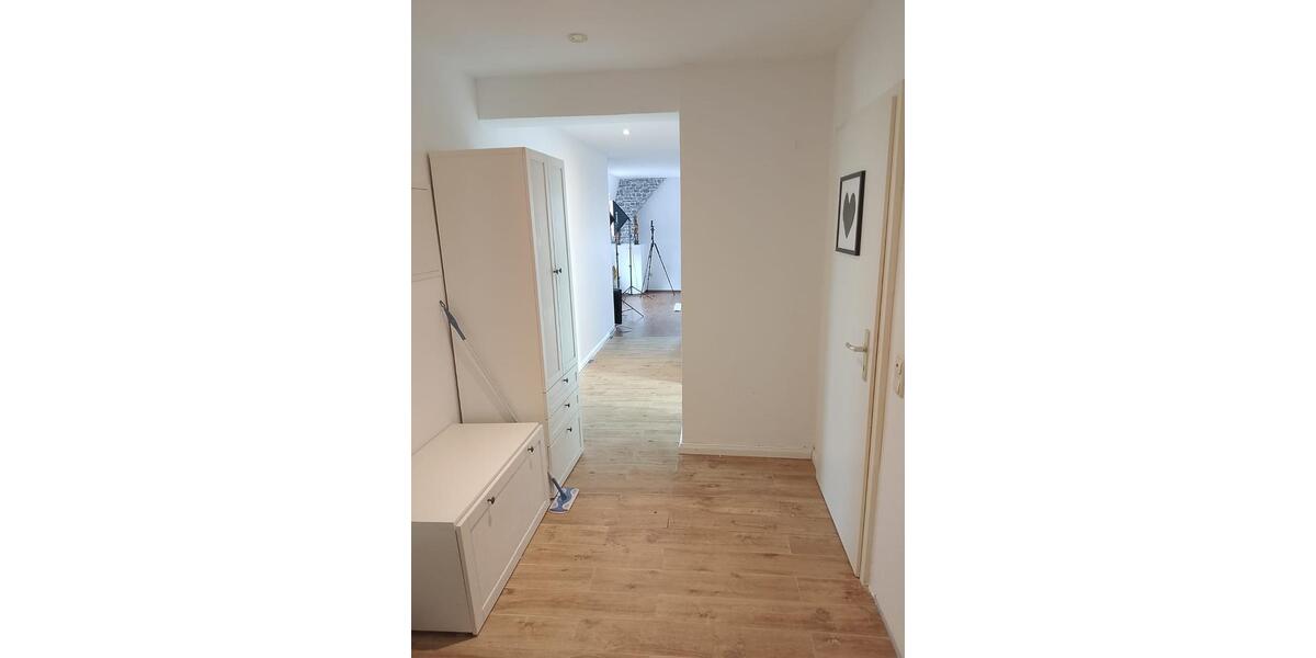 Wohnen auf Zeit Bremerhaven Mitte - 1 Zimmer, 16 m&sup2;, 375&euro; | Angebot:26469943