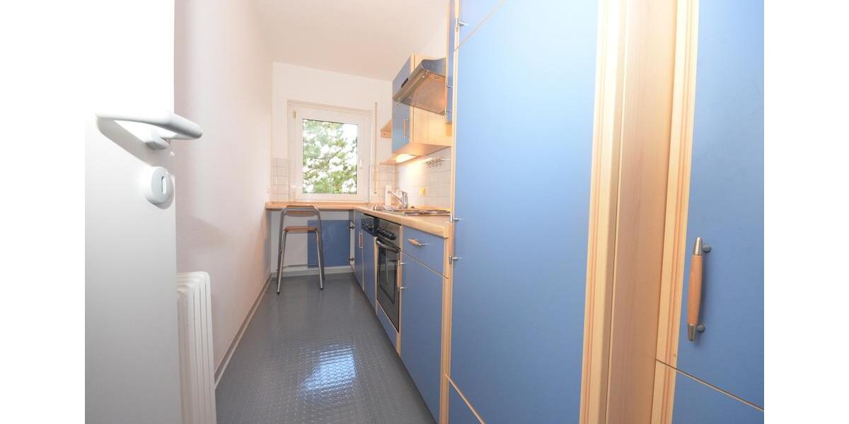 DIETZ: 2 Zimmerwohnung mit Einbauküche, modernem Wannenbad, KFZ-Stellplatz in Dieburg! 2 zimmer