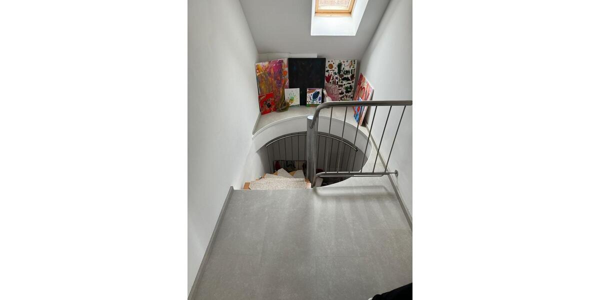 Maisonettenwohnung Lahnstein - 4 Zimmer, 120 m&sup2;, 1.300&euro; | Angebot:26019679