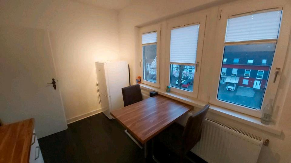 Dachgeschoßwohnung Aachen Aachen-Mitte - 1 Zimmer, 46 m&sup2;, 300&euro; | Angebot:26082740