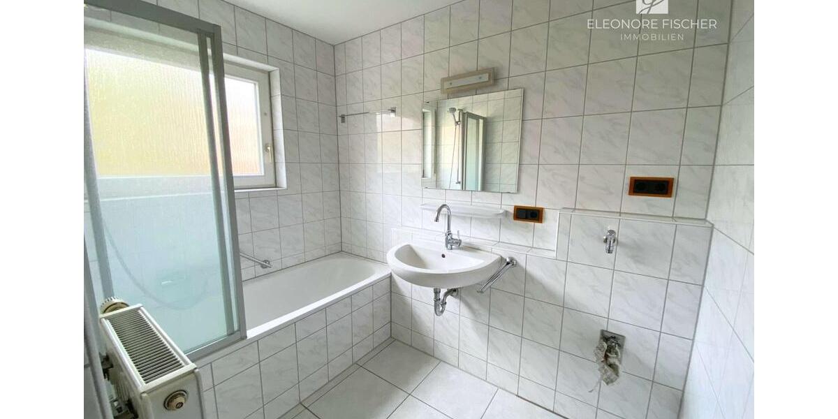 Etagenwohnung Nördlingen - 3 Zimmer, 74 m&sup2;, 799&euro; | Angebot:26167017