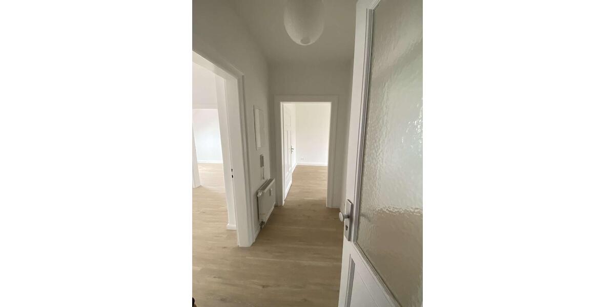 Dachgeschoßwohnung Hannover Linden-Limmer - 3 Zimmer, 73 m&sup2;, 835&euro; | Angebot:23554528