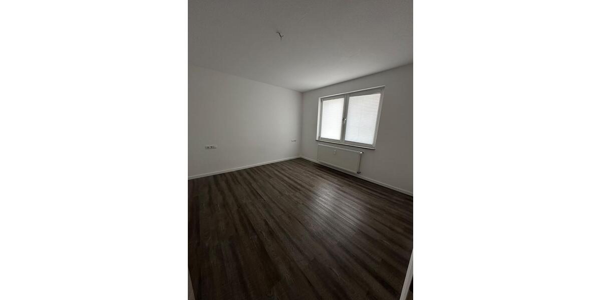 Etagenwohnung Delbrück - 3 Zimmer, 92 m&sup2;, 1.040&euro; | Angebot:25855811