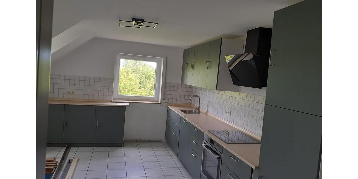 Dachgeschoßwohnung Feuchtwangen - 4 Zimmer, 103 m&sup2;, 825&euro; | Angebot:26577660