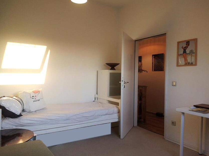 Zimmer Wohnung WG Dach über Berlin Mitte • Apartment for rent