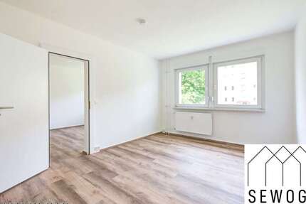 Wohnung Schwarzheide - 3 Zimmer, 65 m&sup2;, 420&euro; | Angebot:24801931
