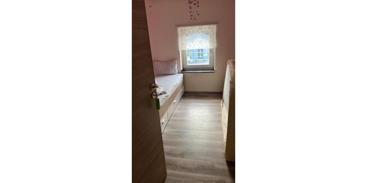 Etagenwohnung Würselen - 1 Zimmer, 10 m&sup2;, 580&euro; | Angebot:24671267