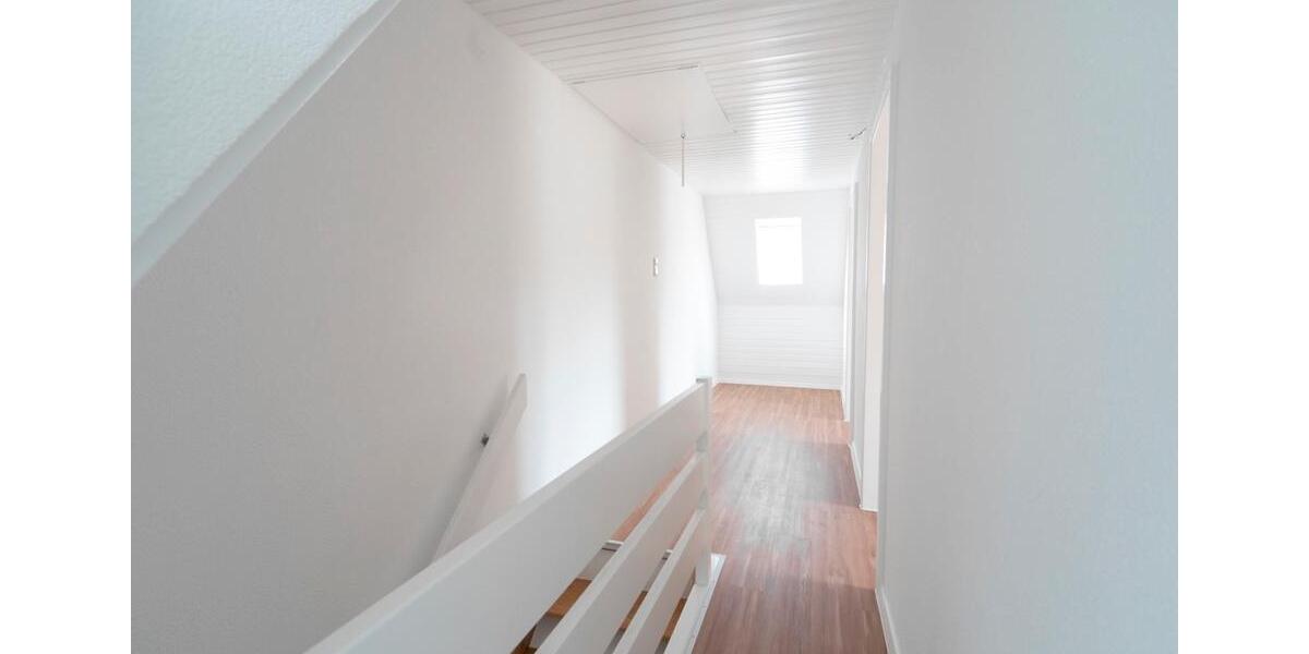 Doppelhaushälfte Freiburg im Breisgau Betzenhausen - 3.5 Zimmer, 100 m&sup2;, 1.650&euro; | Angebot:23915837