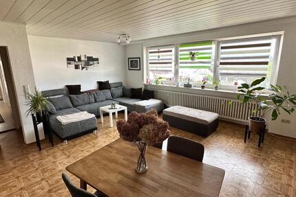 Familienfreundliche, helle 5 Raum-Wohnung mit Garage und Keller 5 zimmer