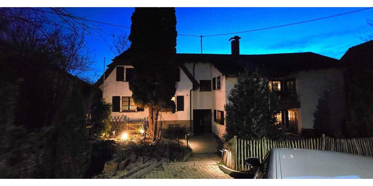 Attraktive frisch sanierte 4-Zimmer-Wohnung in Müllheim-Feldberg. Frei zum 01.02.2026 4 zimmer