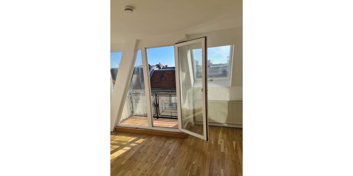 Penthouse Wohnung im Herzen von Wedding 2 zimmer