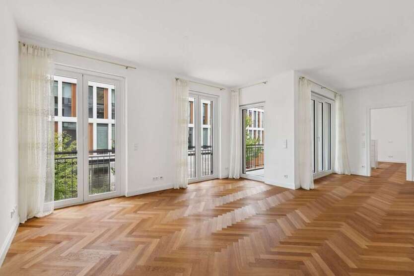 Wohnung zum Mieten in Düsseldorf 2.400 € 108 m²