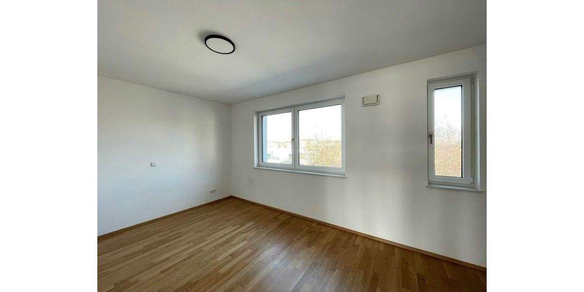 Etagenwohnung Fürth Südstadt - 2 Zimmer, 77 m&sup2;, 1.075&euro; | Angebot:25779742