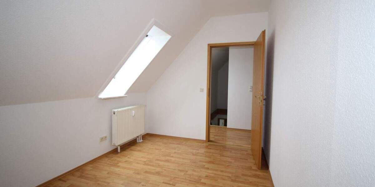 Etagenwohnung St. Egidien - 4 Zimmer, 113 m&sup2;, 788&euro; | Angebot:25745324