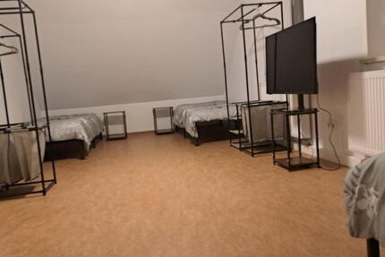 Wohnung Augsburg Haunstetten-Siebenbrunn - 5 Zimmer, 125 m&sup2;, 2.400&euro; | Angebot:26440998