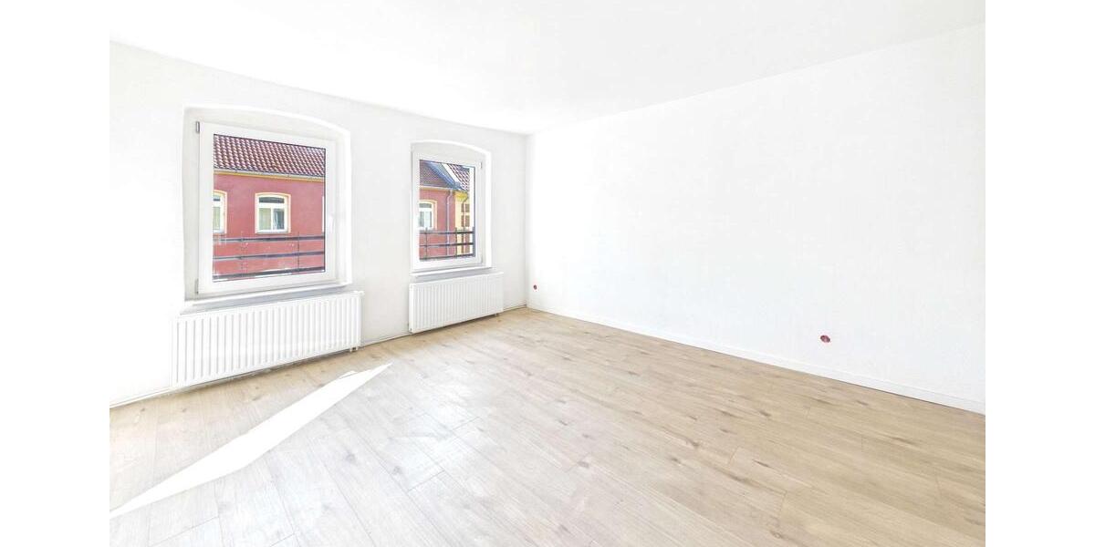 Etagenwohnung Staßfurt - 1 Zimmer, 37 m&sup2;, 300&euro; | Angebot:26299837
