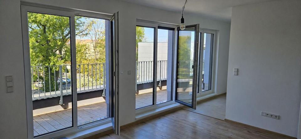 Dachgeschoßwohnung Berlin Treptow-Köpenick - 2 Zimmer, 57 m&sup2;, 1.300&euro; | Angebot:23089677