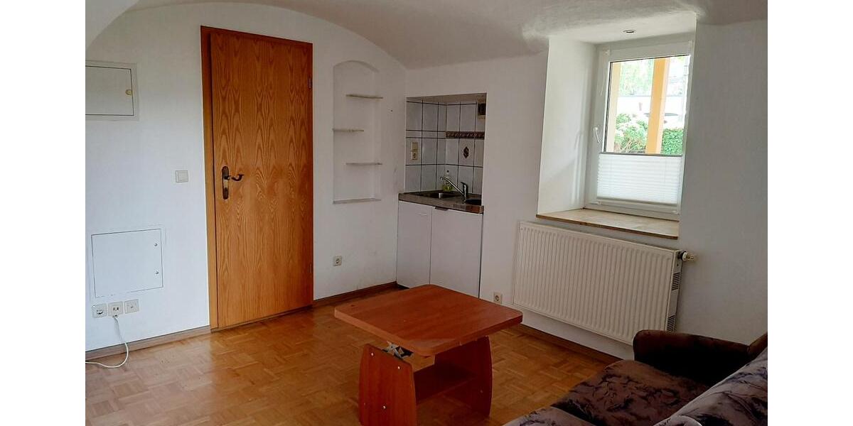 Etagenwohnung Großröhrsdorf - 1 Zimmer, 20 m&sup2;, 250&euro; | Angebot:26491962