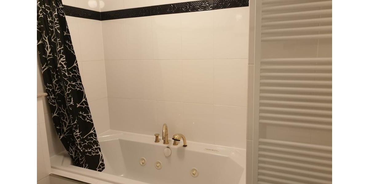 Wohnen auf Zeit Bonn Hardtberg - 1 Zimmer, 40 m&sup2;, 990&euro; | Angebot:26212737