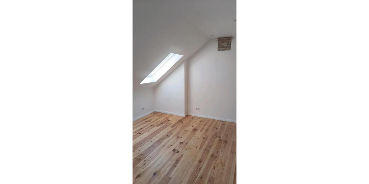 Etagenwohnung Hage - 2 Zimmer, 98 m&sup2;, 900&euro; | Angebot:20657947