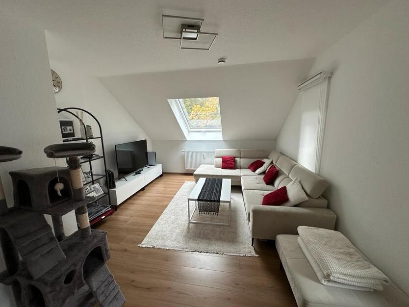 Gepflegte 3,5-Zimmer DG Wohnung in Bulmke-Hüllen zimmer