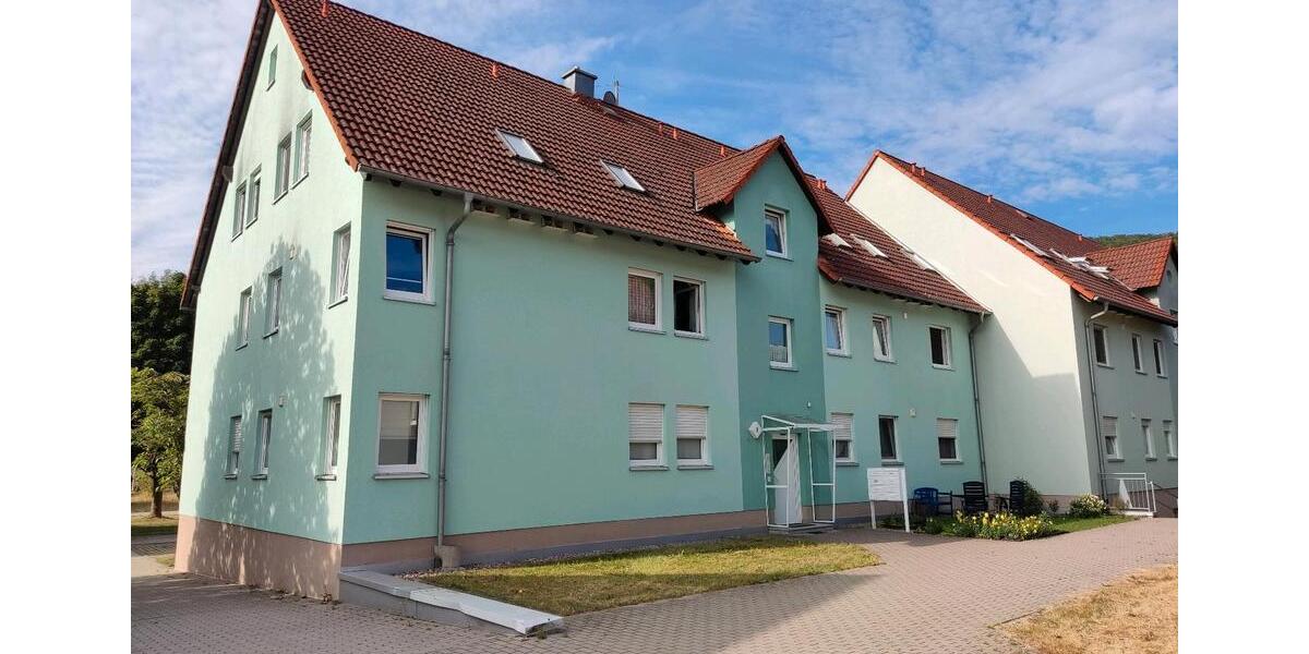 Schöne, große Wohnung in ruhiger Lage 3 zimmer