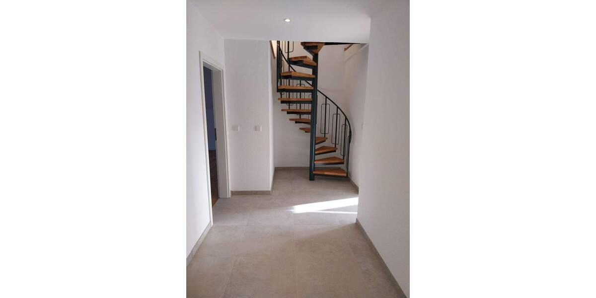 Etagenwohnung Wildeshausen - 3 Zimmer, 80 m&sup2;, 710&euro; | Angebot:25666321