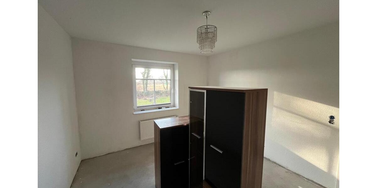 Erdgeschoßwohnung Groß Rheide - 3 Zimmer, 80 m&sup2;, 1.100&euro; | Angebot:24474198