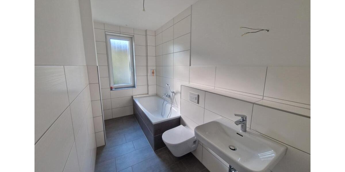 Etagenwohnung Schönebeck (Elbe) - 3 Zimmer, 86 m&sup2;, 695&euro; | Angebot:26266523