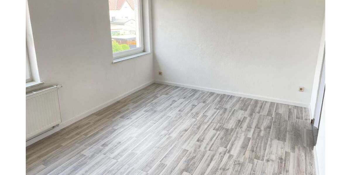 Etagenwohnung Zeithain - 2 Zimmer, 48 m&sup2;, 250&euro; | Angebot:25626640