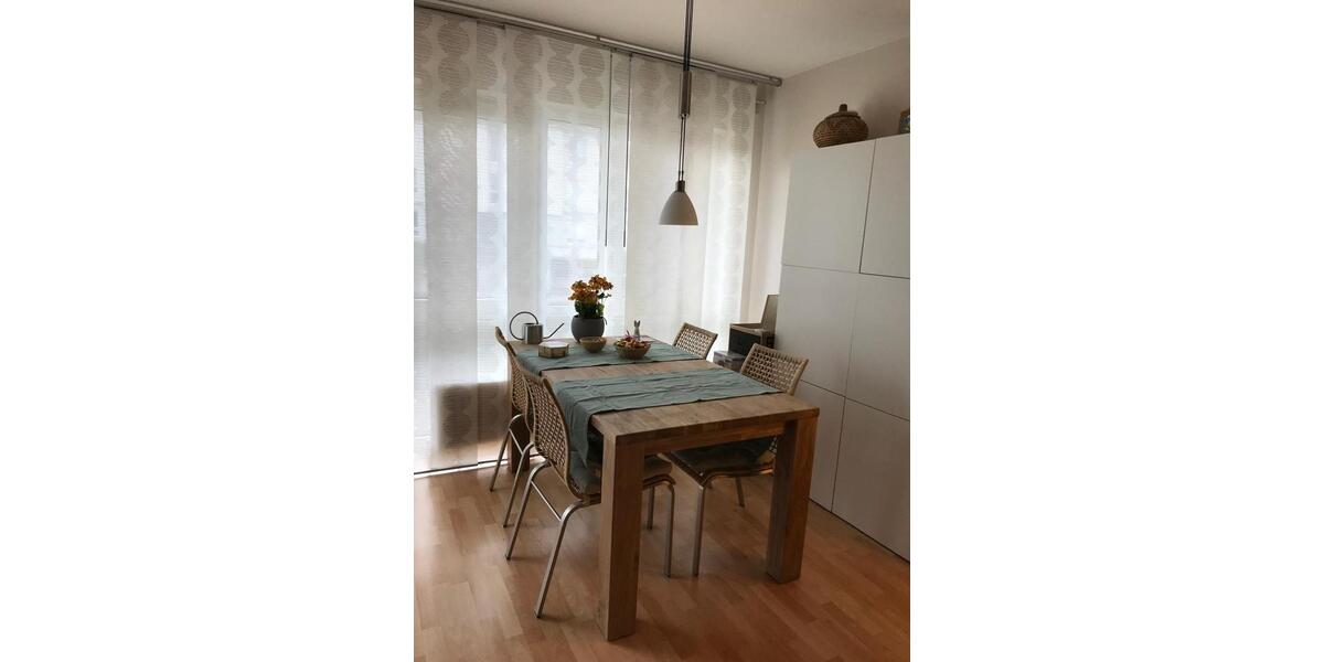Etagenwohnung Bad Soden am Taunus - 3 Zimmer, 73 m&sup2;, 1.300&euro; | Angebot:24691824