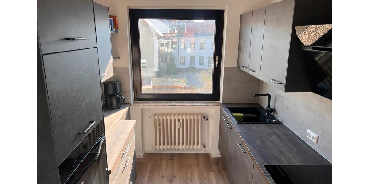 Etagenwohnung Hameln - 3 Zimmer, 82 m&sup2;, 890&euro; | Angebot:25049570