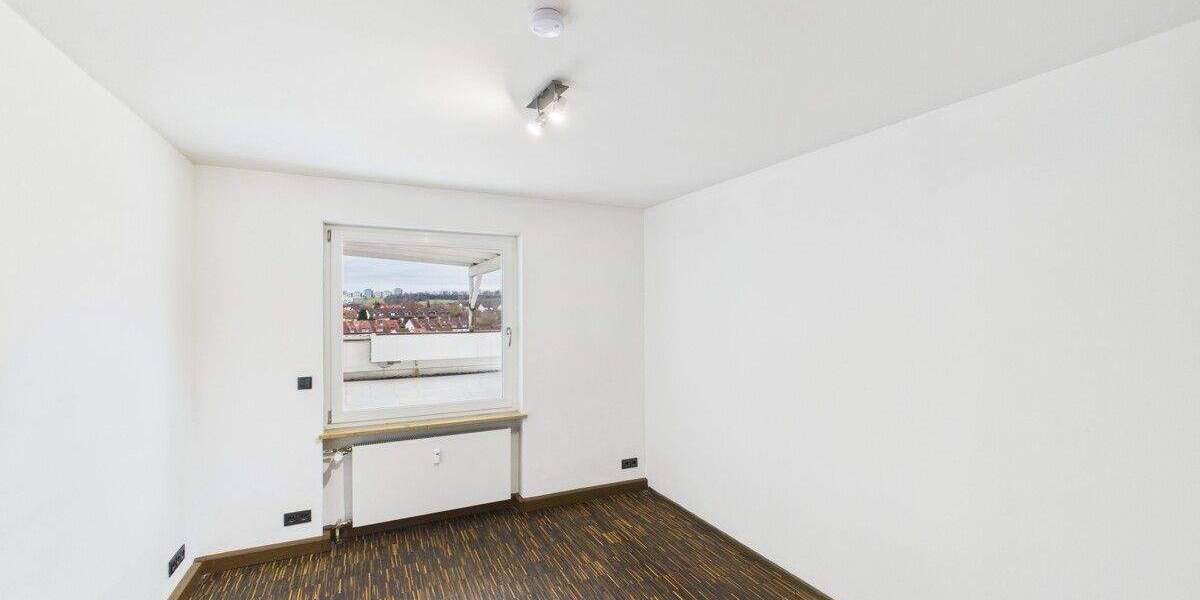 Etagenwohnung Würzburg Lengfeld - 3 Zimmer, 169 m&sup2;, 1.900&euro; | Angebot:25737341
