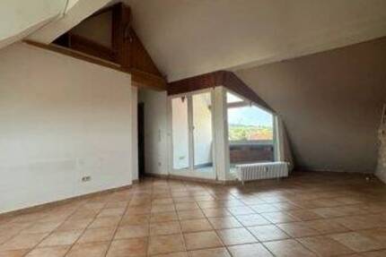 Wohnung Hilzingen - 3 Zimmer, 75 m&sup2;, 700&euro; | Angebot:25776356